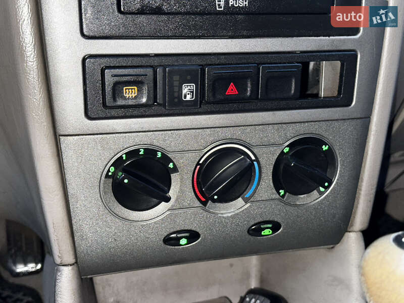 Седан Chery Amulet 2007 в Дніпрі