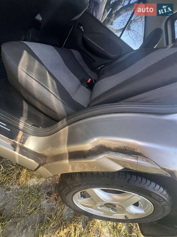 Седан Chery Amulet 2008 в Глобине