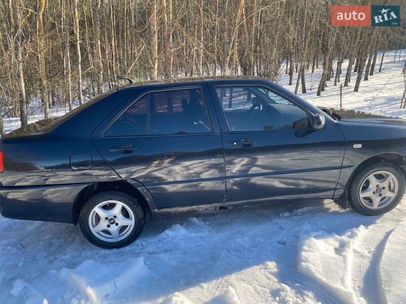 Седан Chery Amulet 2007 в Недригайліву