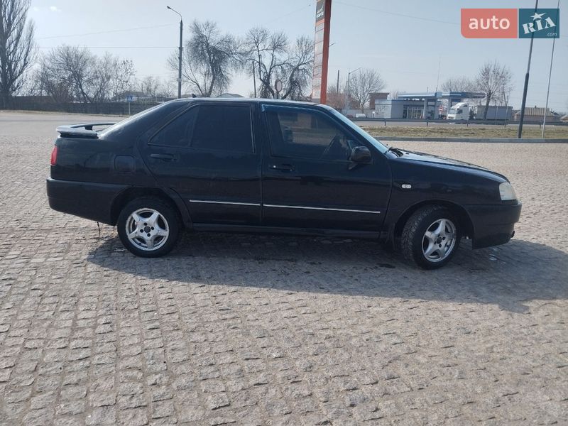 Седан Chery Amulet 2007 в Первомайске