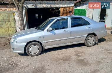 Лифтбек Chery Amulet 2011 в Киеве