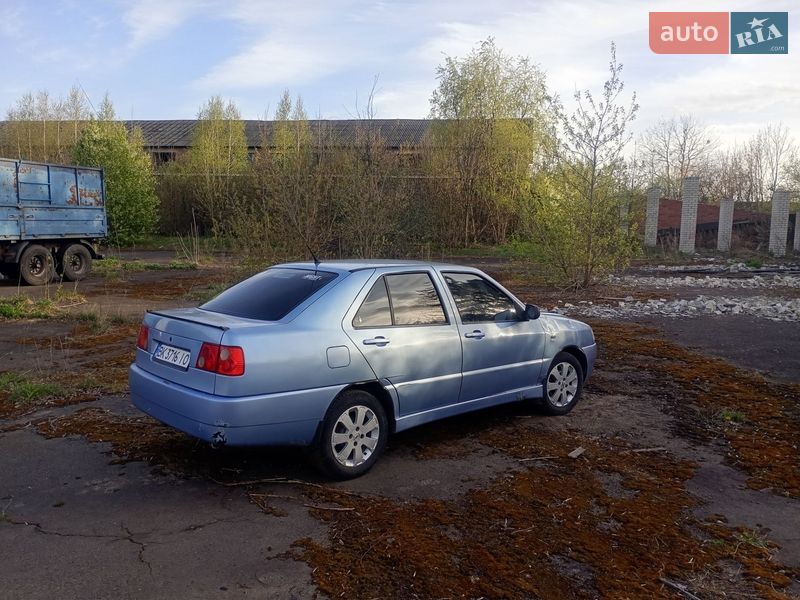 Седан Chery Amulet 2006 в Костополе