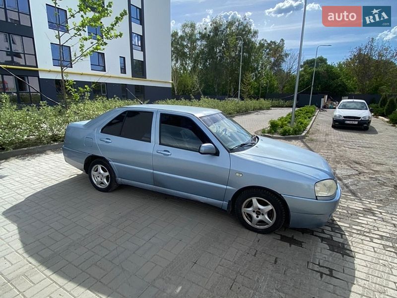 Седан Chery Amulet 2008 в Бучі