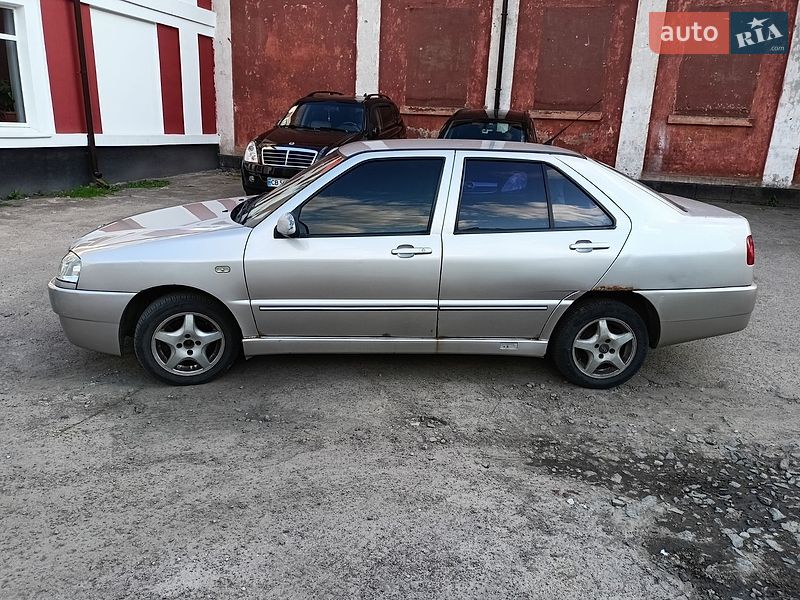 Седан Chery Amulet 2005 в Чернигове