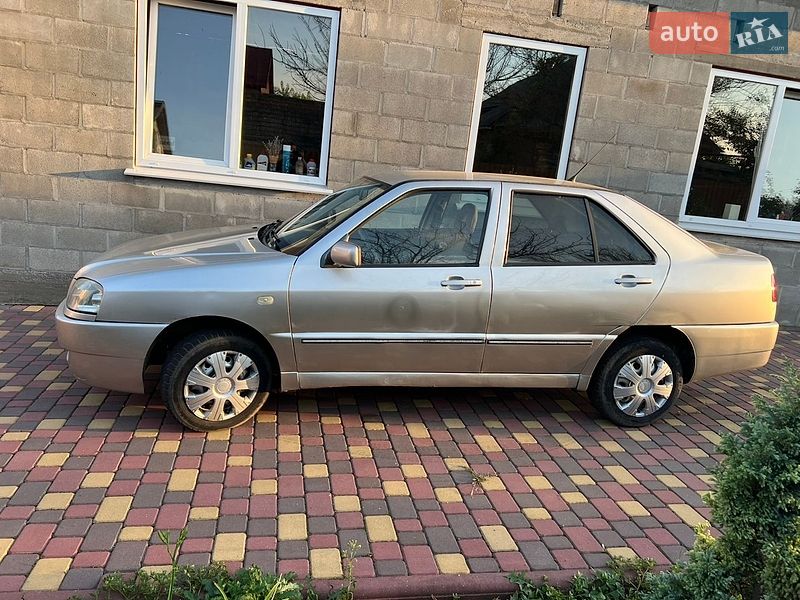 Седан Chery Amulet 2007 в Хмельницком