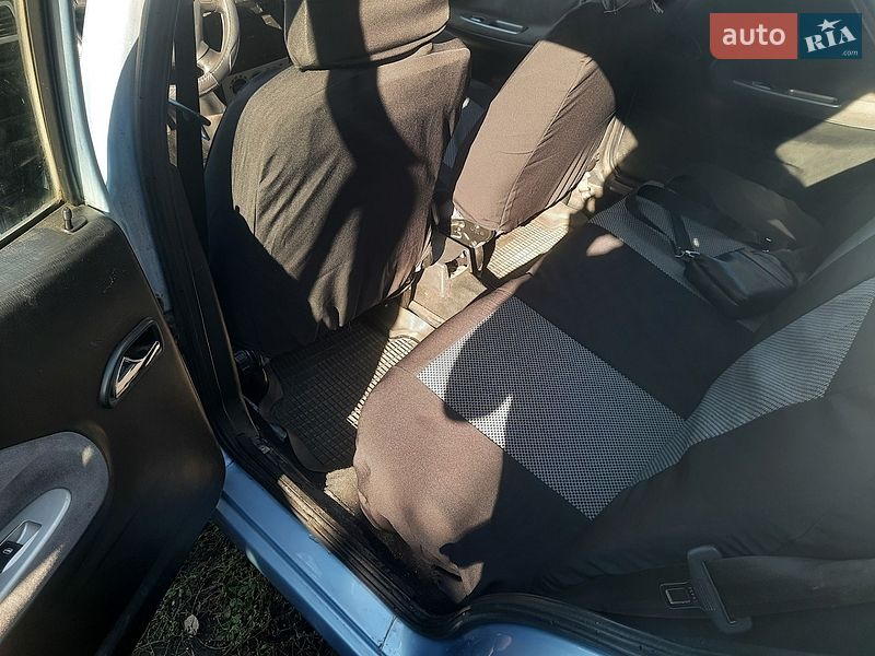 Седан Chery Amulet 2007 в Краснограді