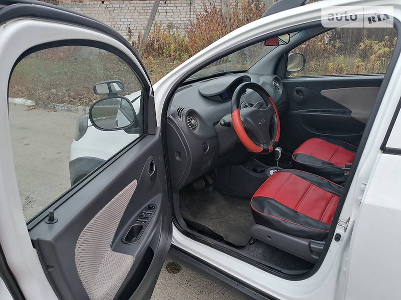 Хетчбек Chery Beat 2012 в Житомирі фото 14 Хетчбек Chery Beat 2012 в Житомирі