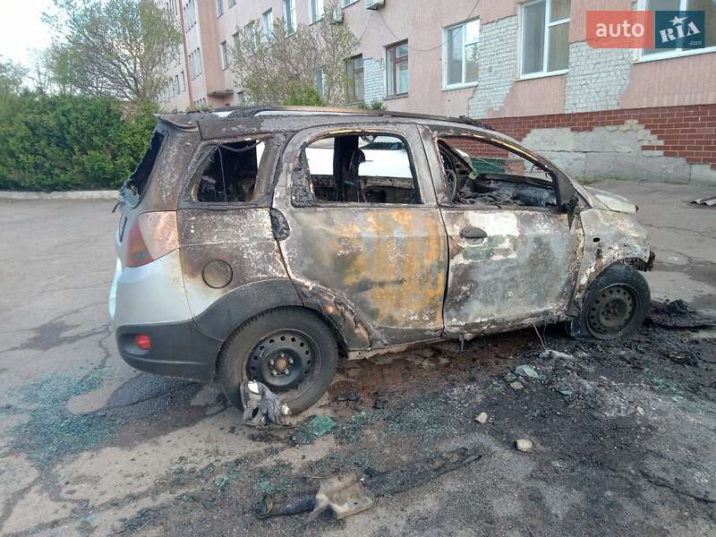 Внедорожник / Кроссовер Chery Beat 2011 в Каменке