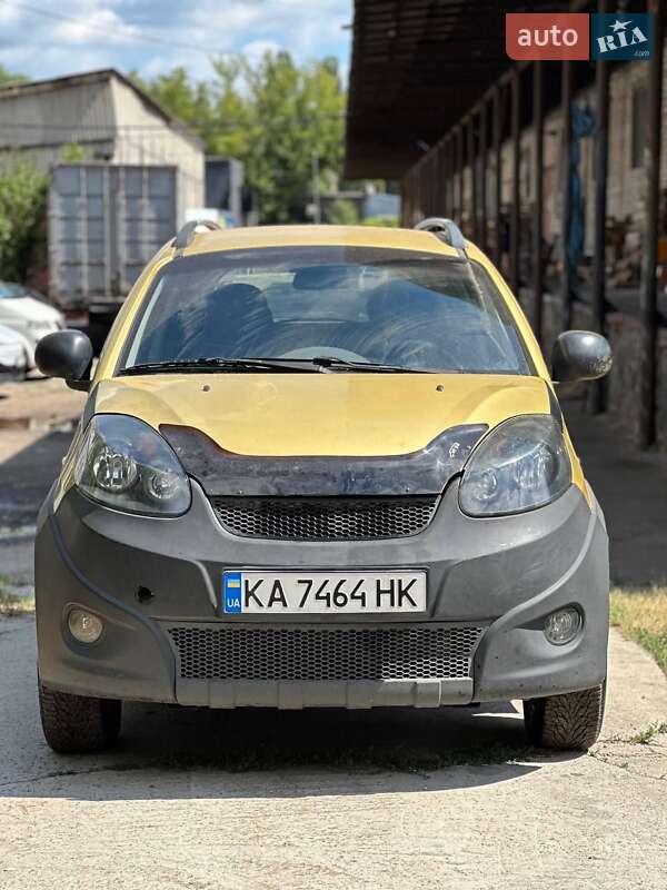 Внедорожник / Кроссовер Chery Beat 2012 в Киеве