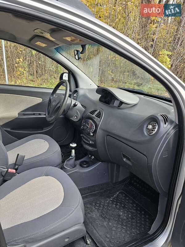 Позашляховик / Кросовер Chery Beat 2011 в Києві фото 12 Позашляховик / Кросовер Chery Beat 2011 в Києві