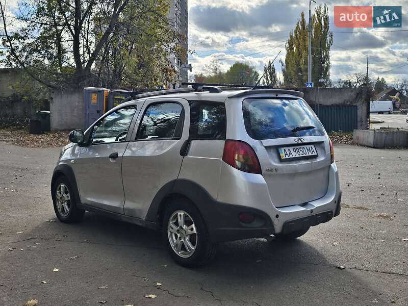 Позашляховик / Кросовер Chery Beat 2011 в Києві