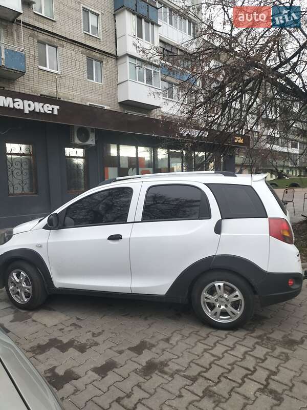 Внедорожник / Кроссовер Chery Beat 2011 в Житомире