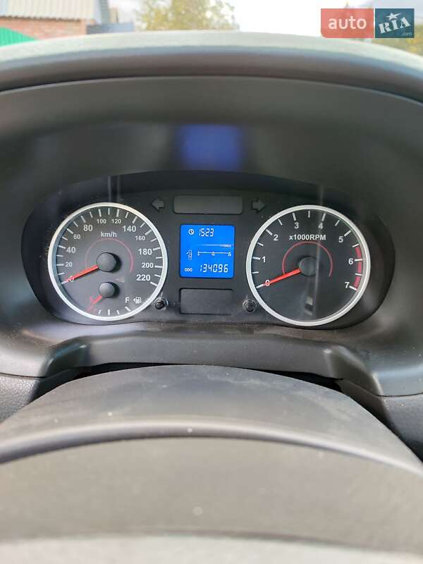 Седан Chery E5 2012 в Калиновке