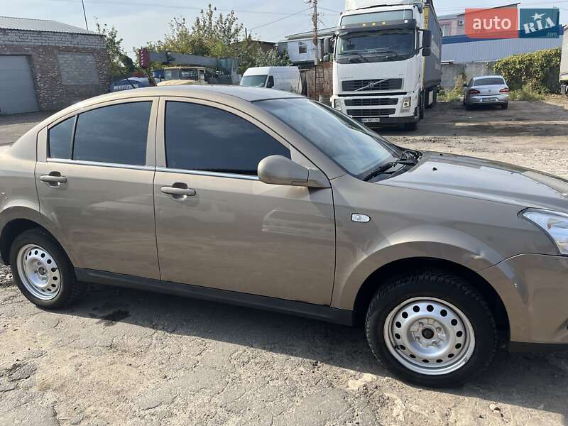 Седан Chery E5 2014 в Сумах