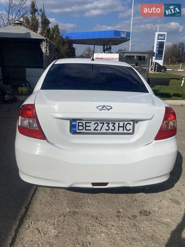 Седан Chery E5 2013 в Вознесенську