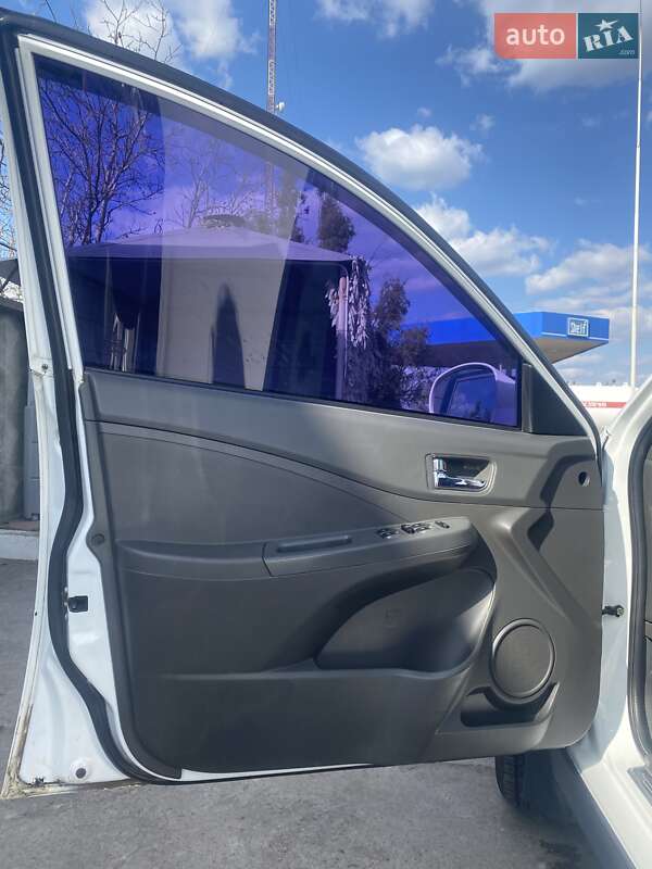 Седан Chery E5 2013 в Вознесенську