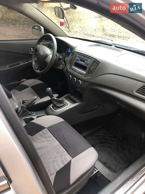 Седан Chery E5 2014 в Соснице