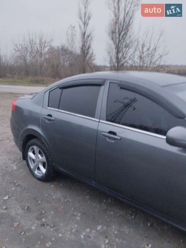 Седан Chery E5 2014 в Изяславе