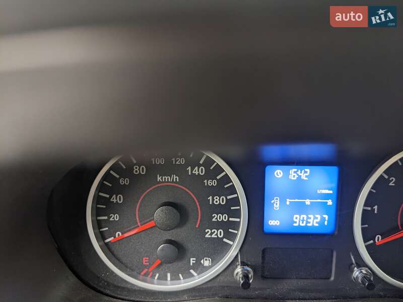 Седан Chery E5 2013 в Тульчине