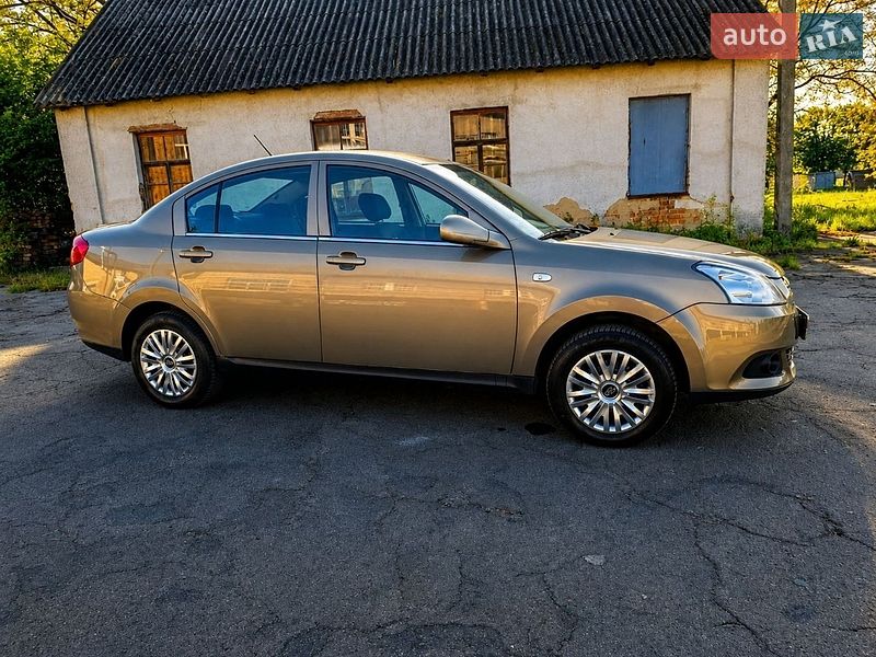 Chery E5