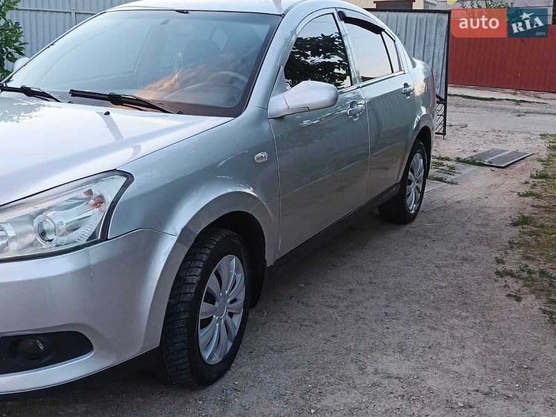 Седан Chery E5 2014 в Кобеляках
