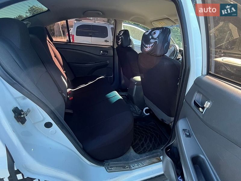 Седан Chery E5 2014 в Богуславе