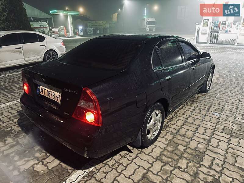 Седан Chery Eastar 2008 в Городенке