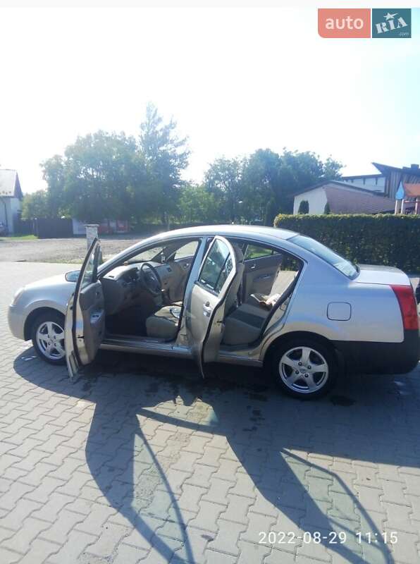 Седан Chery Elara 2008 в Косові