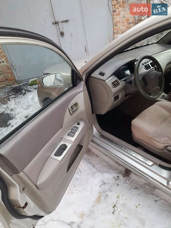 Седан Chery Elara 2007 в Хмельницькому