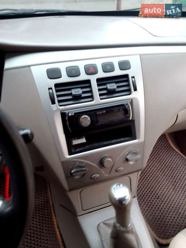 Седан Chery Elara 2010 в Сокале