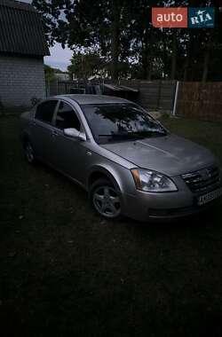 Седан Chery Elara 2008 в Коростене