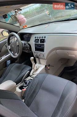 Седан Chery Elara 2010 в  фото 6 Седан Chery Elara 2010 в