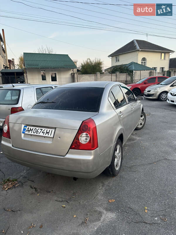 Седан Chery Elara 2008 в Полонному