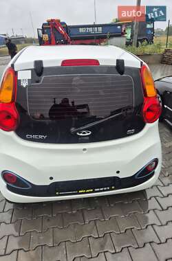 Фастбэк Chery eQ 2017 в 