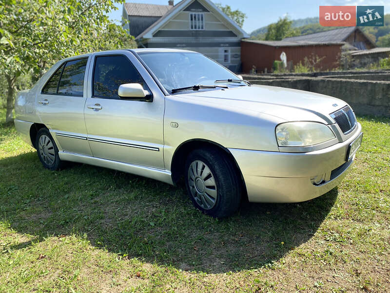Седан Chery Flagcloud 2006 в Кутах