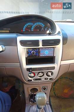 Лифтбек Chery Jaggi 2008 в 