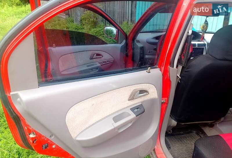 Лифтбек Chery Jaggi 2008 в Володарке