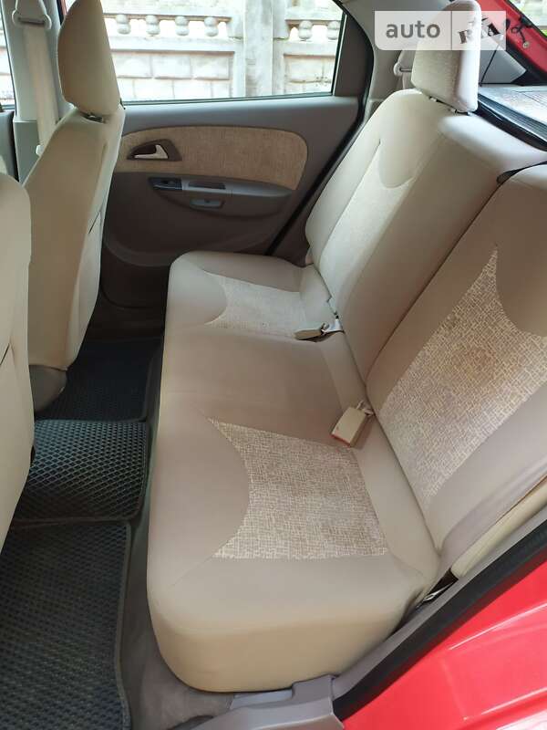 Лифтбек Chery Jaggi 2008 в Здолбунове
