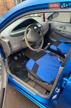 Ліфтбек Chery Jaggi 2007 в Ромнах