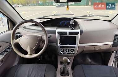 Лифтбек Chery Jaggi 2007 в 