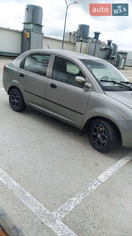 Лифтбек Chery Jaggi 2008 в Киеве