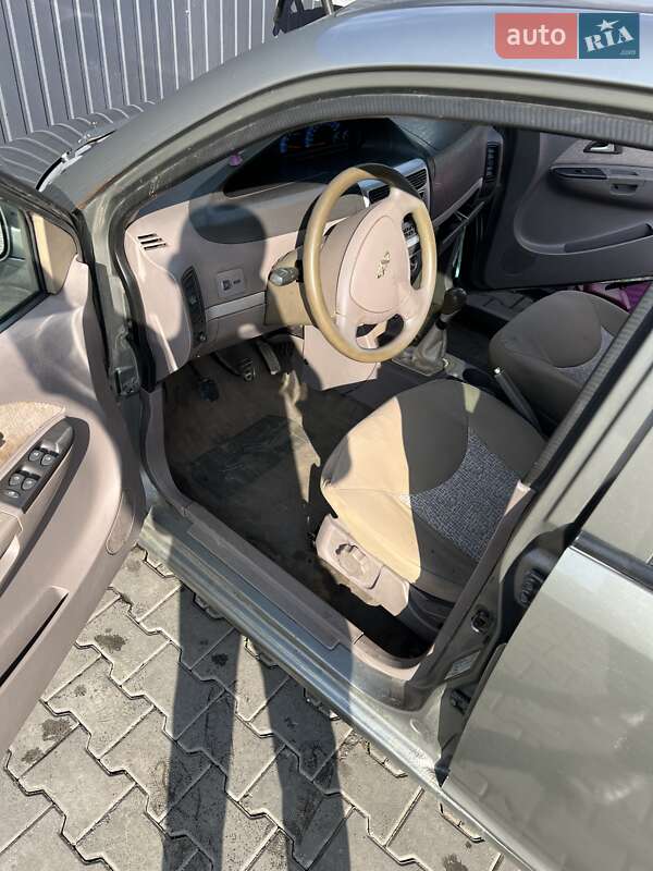 Лифтбек Chery Jaggi 2008 в Львове