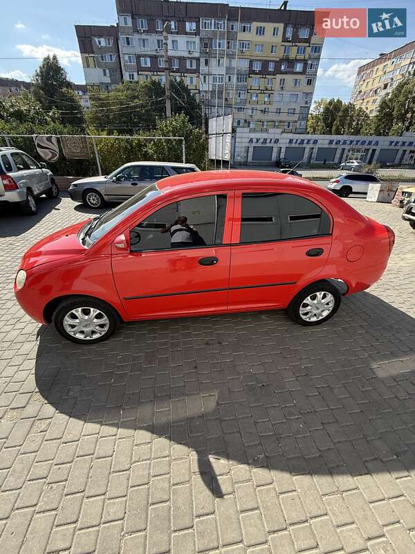 Лифтбек Chery Jaggi 2008 в Днепре