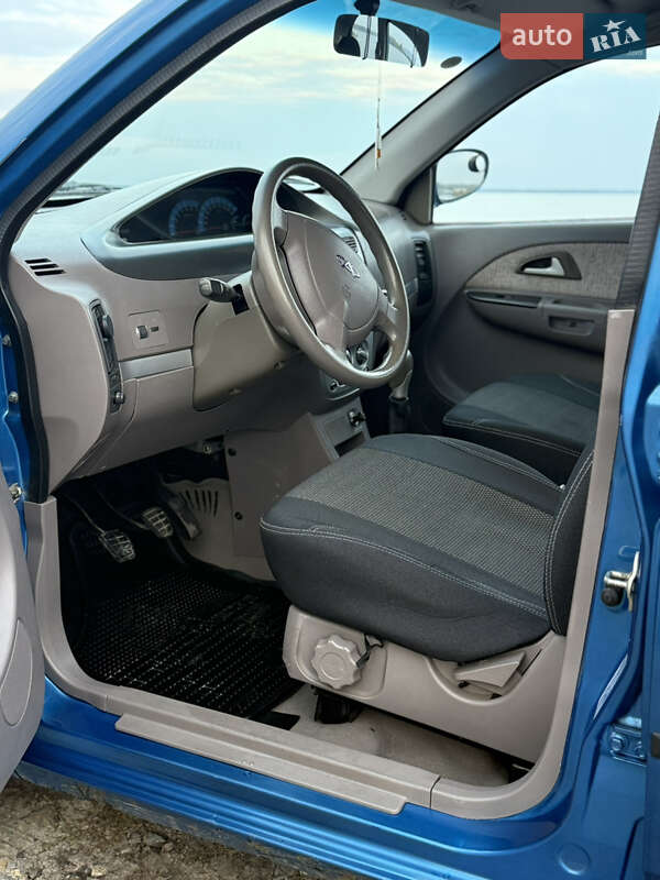 Ліфтбек Chery Jaggi 2008 в Українці