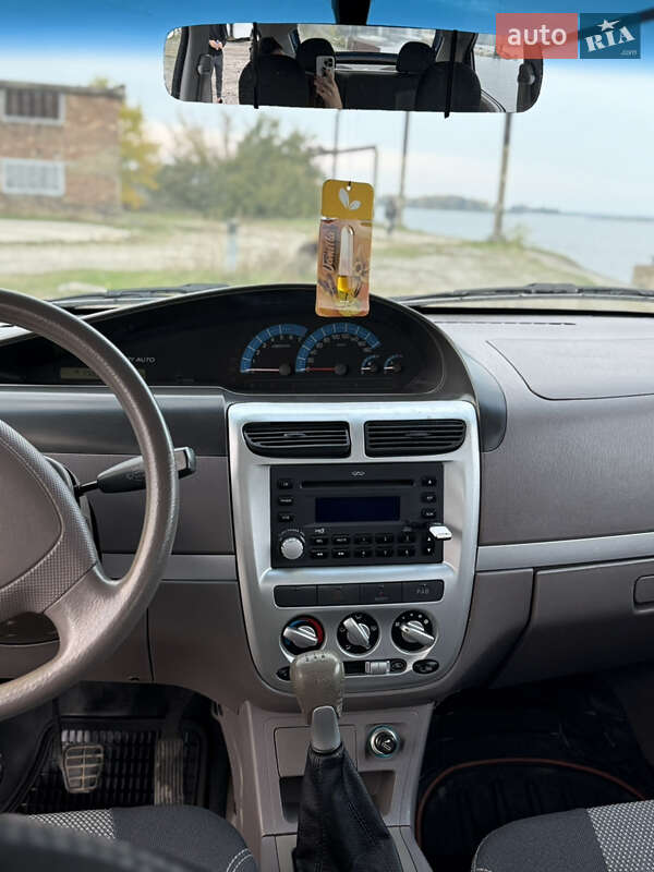 Ліфтбек Chery Jaggi 2008 в Українці