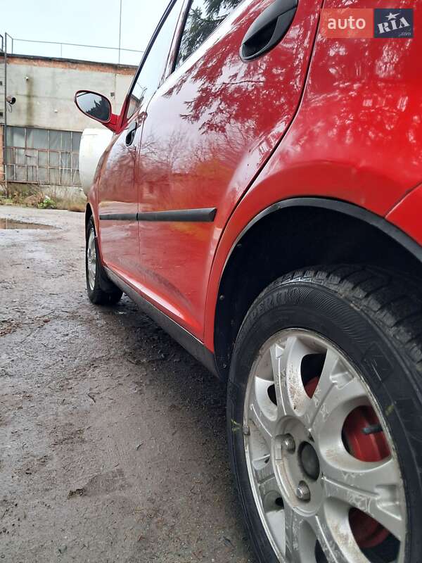 Лифтбек Chery Jaggi 2007 в Летичеве