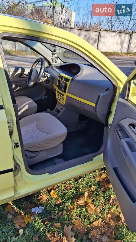 Ліфтбек Chery Jaggi 2007 в Олександрії