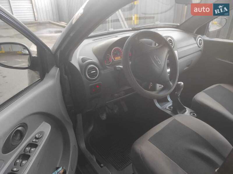 Ліфтбек Chery Jaggi 2011 в Харкові
