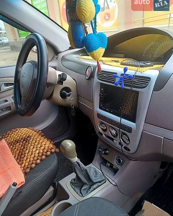 Ліфтбек Chery Jaggi 2008 в Кілії