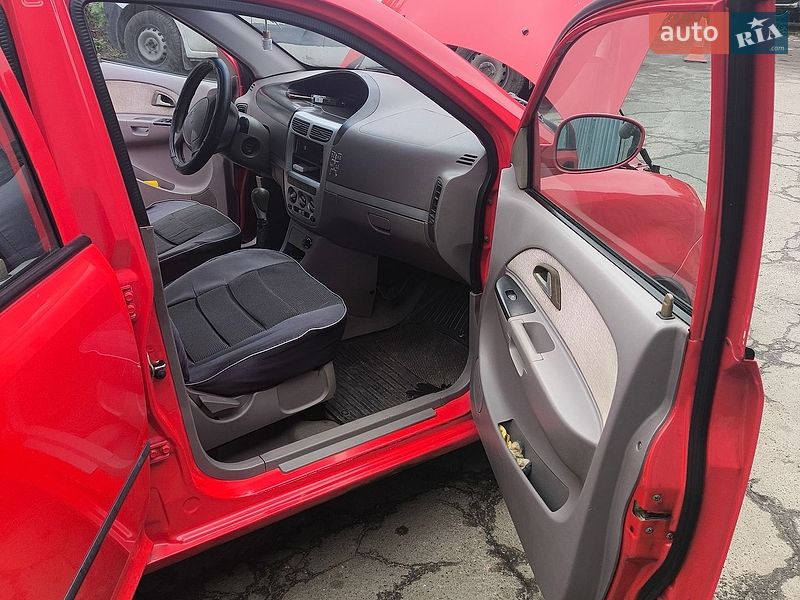 Лифтбек Chery Jaggi 2008 в Киеве